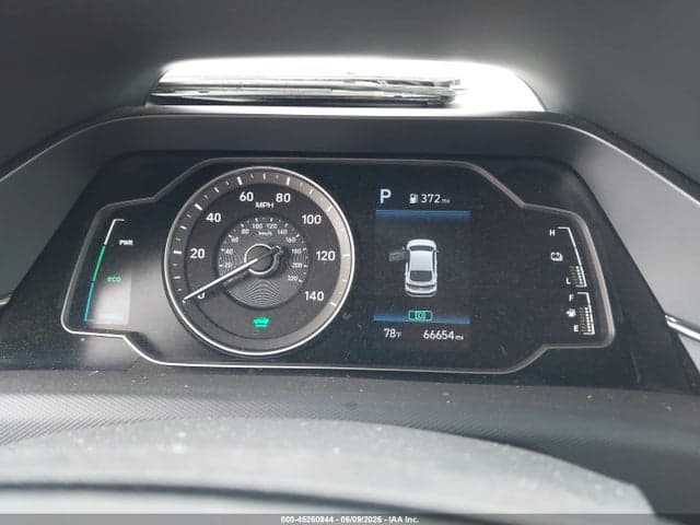 2020 HYUNDAI IONIQ HYBRID BLUE 7