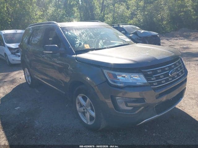 2017 FORD EXPLORER XLT - 1