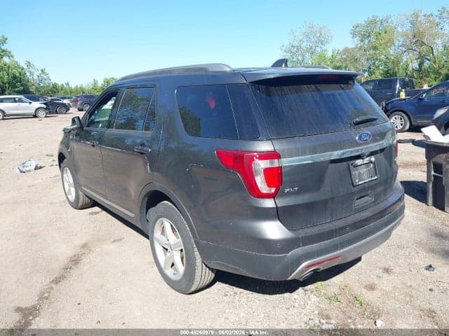 2017 FORD EXPLORER XLT 3