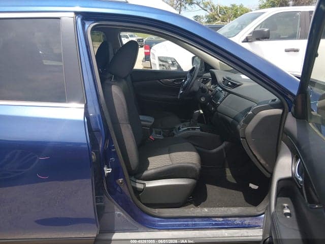2019 NISSAN ROGUE S 5