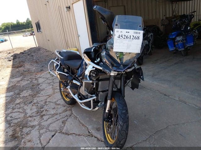 2024 CF MOTO IBEX 800 S/T - 1