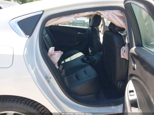 2017 CHEVROLET VOLT PREMIER 8