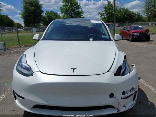 2022 TESLA MODEL Y LONG RANGE DUAL MOTOR ALL-WHEEL DRIVE 11