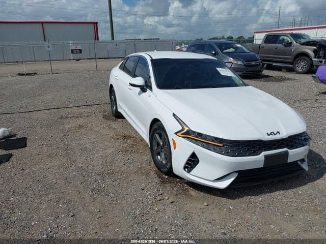 2022 KIA K5 LXS - 1