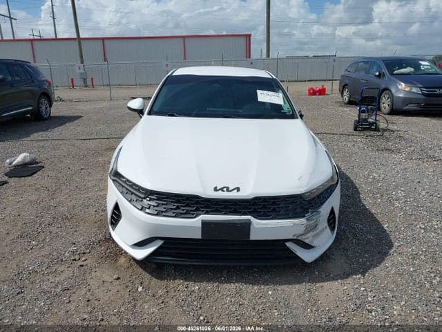2022 KIA K5 LXS 13