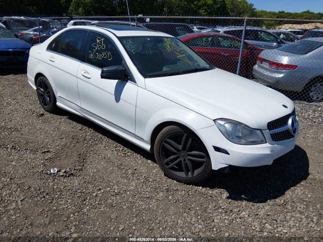 2014 MERCEDES-BENZ C 300