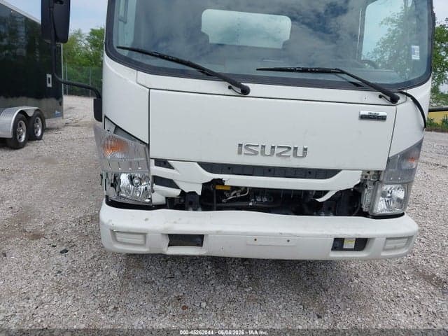 2022 ISUZU NPR XD 12
