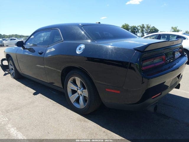 2021 DODGE CHALLENGER SXT 3