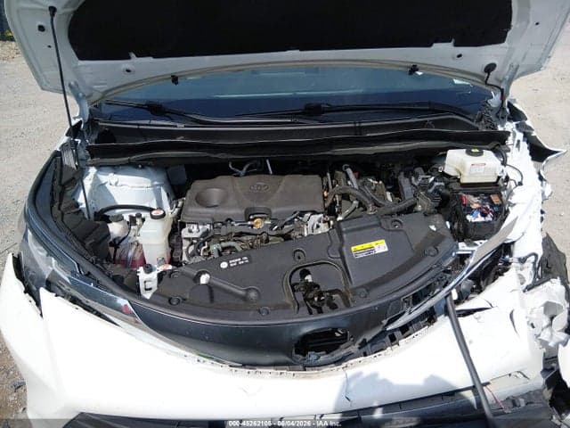 2021 TOYOTA SIENNA XLE 10