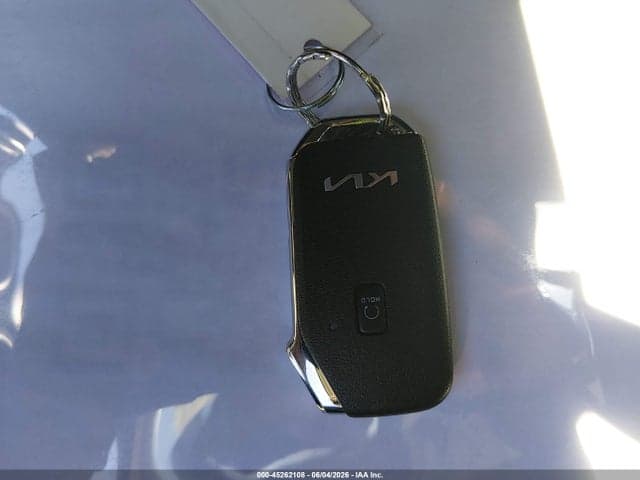 2022 KIA EV6 WIND 11