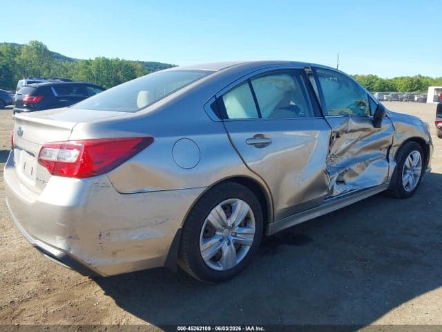 2018 SUBARU LEGACY 2.5I 17