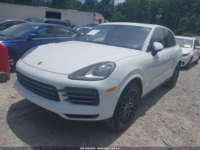 2022 PORSCHE CAYENNE PLATINUM 2