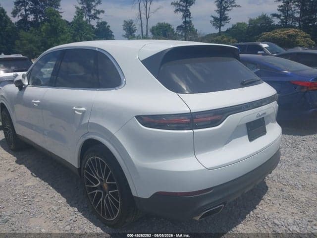 2022 PORSCHE CAYENNE PLATINUM 3