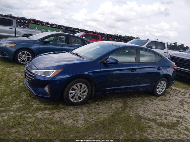 2020 HYUNDAI ELANTRA SE 18
