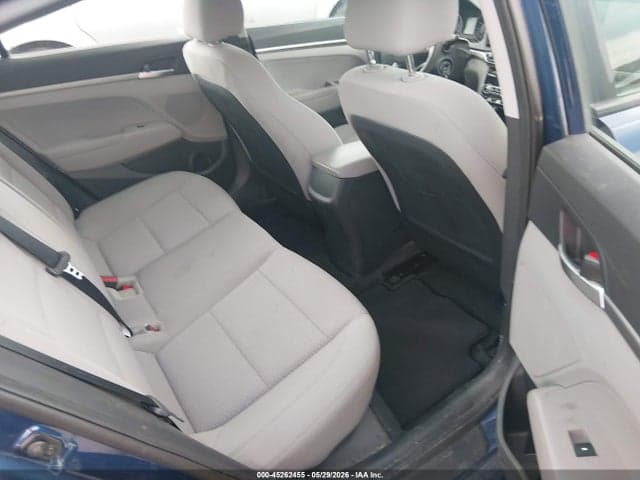2020 HYUNDAI ELANTRA SE 8