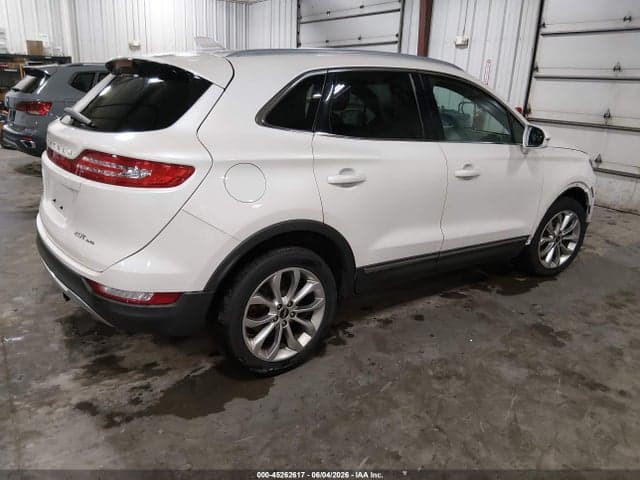 2017 LINCOLN MKC SELECT 4