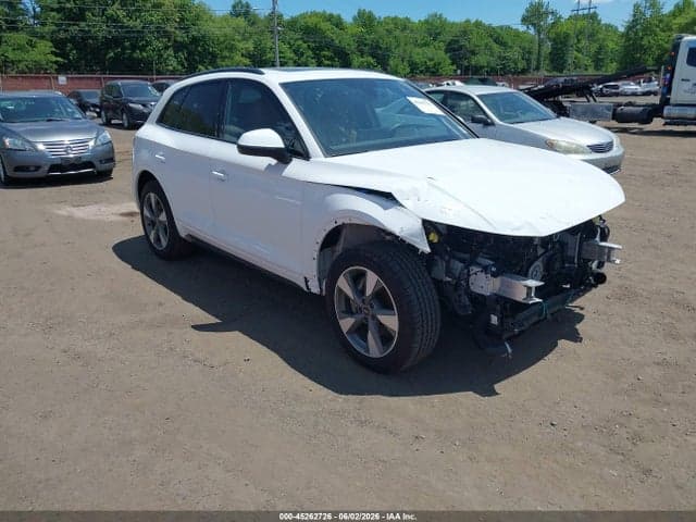 2025 AUDI Q5 PREMIUM 40 TFSI QUATTRO S TRONIC - 1