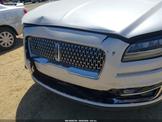 2019 LINCOLN NAUTILUS RESERVE 6