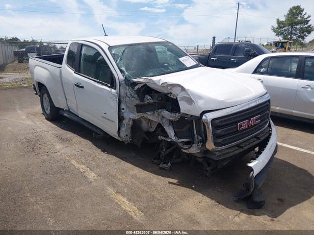 2017 GMC CANYON 1