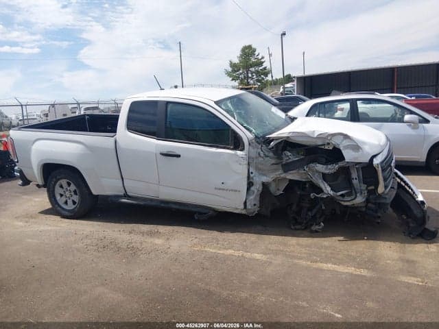 2017 GMC CANYON 18