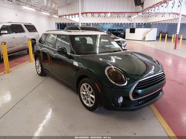 2019 MINI CLUBMAN COOPER