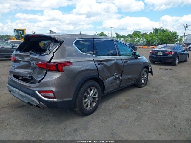 2019 HYUNDAI SANTA FE SEL 4