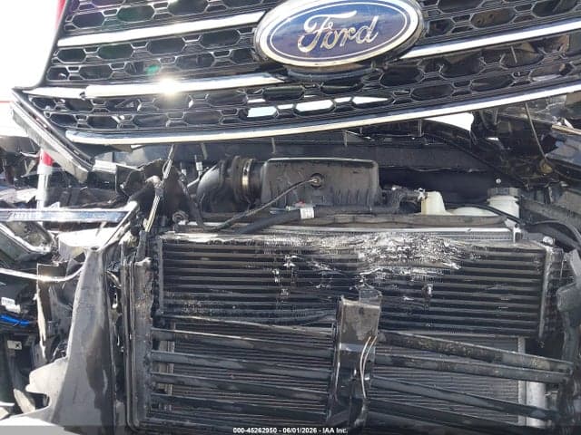 2020 FORD EXPLORER XLT 10