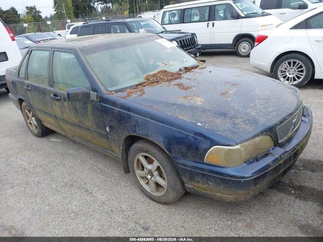 1999 VOLVO S70