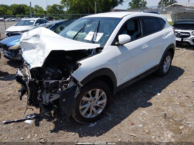 2020 HYUNDAI TUCSON SE 2