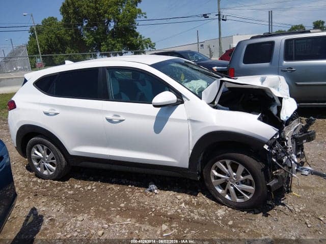 2020 HYUNDAI TUCSON SE 12