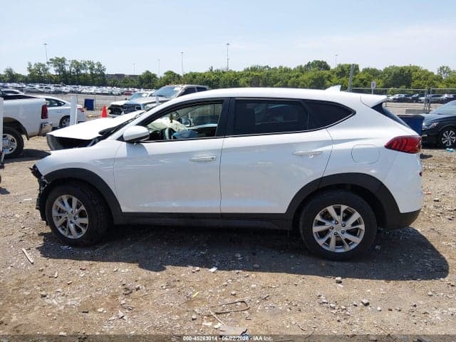2020 HYUNDAI TUCSON SE 13