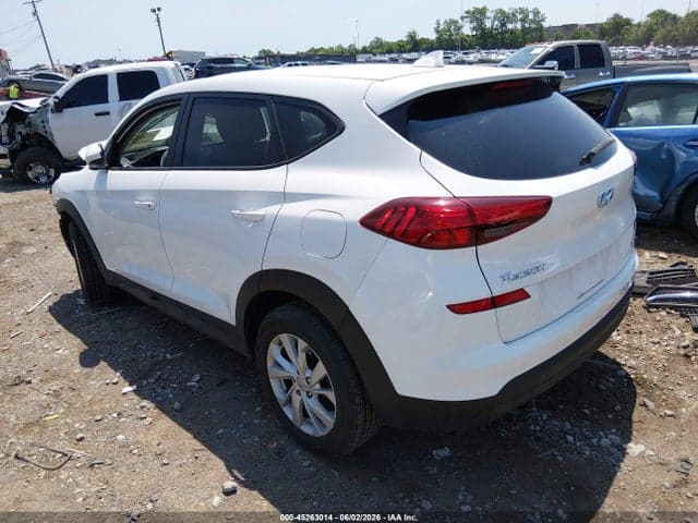 2020 HYUNDAI TUCSON SE 3