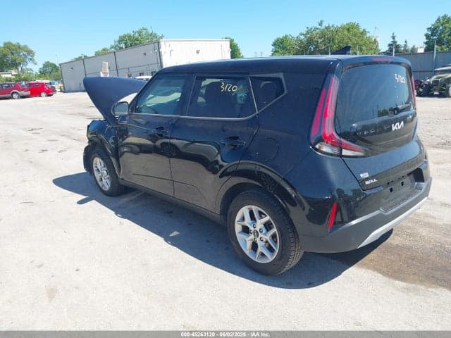 2023 KIA SOUL LX 3