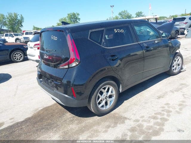 2023 KIA SOUL LX 4