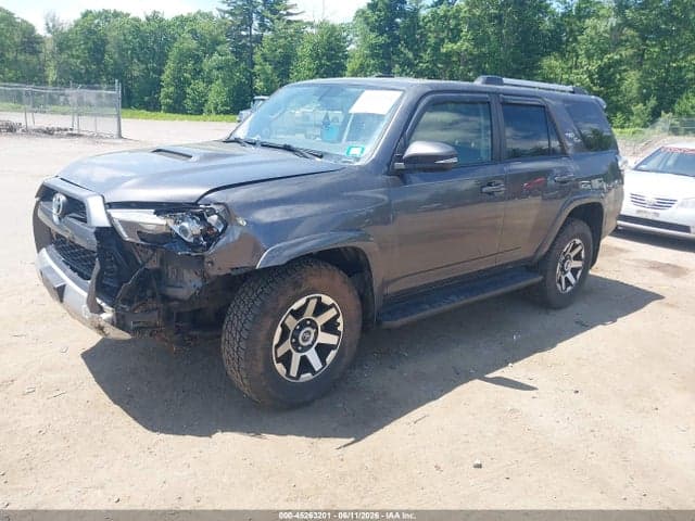 2018 TOYOTA 4RUNNER TRD OFF ROAD PREMIUM 2