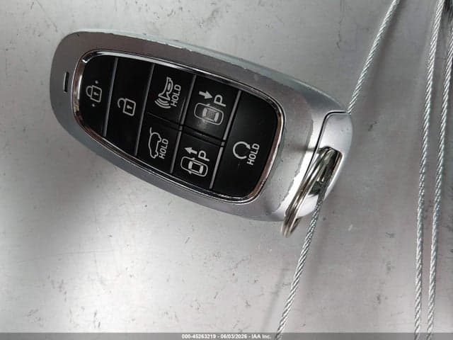 2023 HYUNDAI SANTA FE LIMITED 11