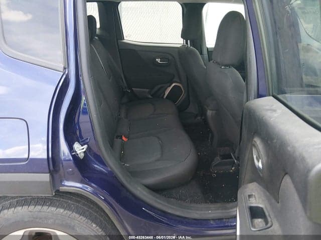 2017 JEEP RENEGADE SPORT FWD 8