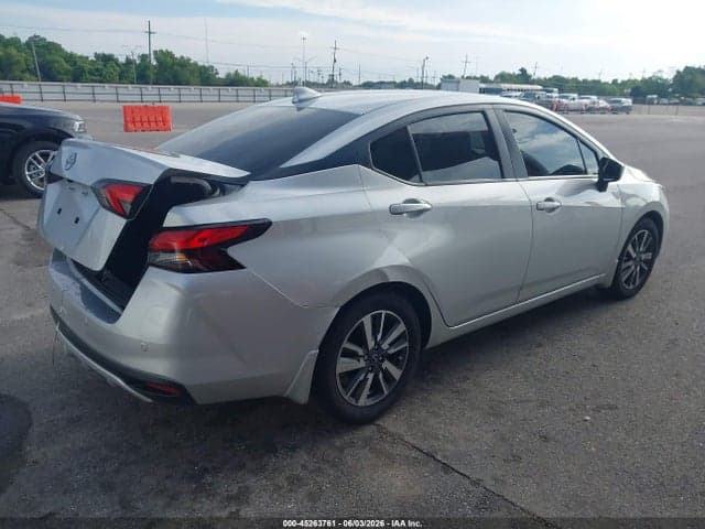 2025 NISSAN VERSA 1.6 SV 4