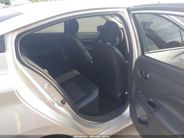 2025 NISSAN VERSA 1.6 SV 8