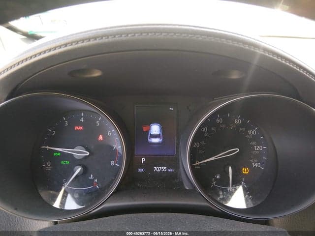 2019 TOYOTA C-HR XLE 7