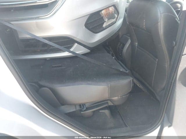 2017 FORD ESCAPE TITANIUM 8