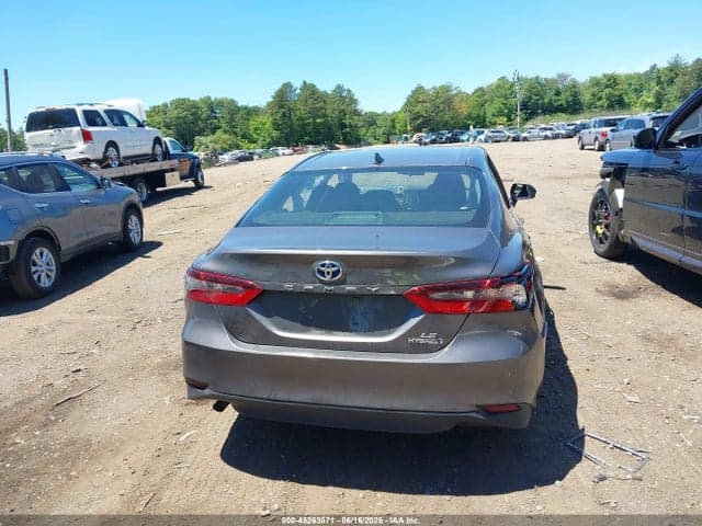 2022 TOYOTA CAMRY LE HYBRID 15