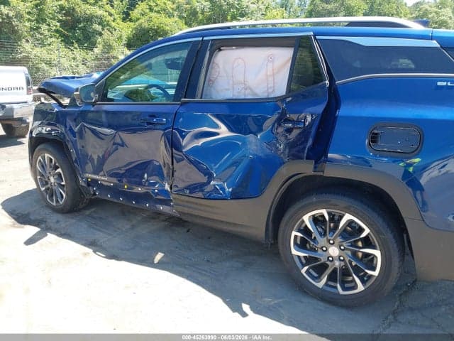 2022 GMC TERRAIN AWD SLT 15