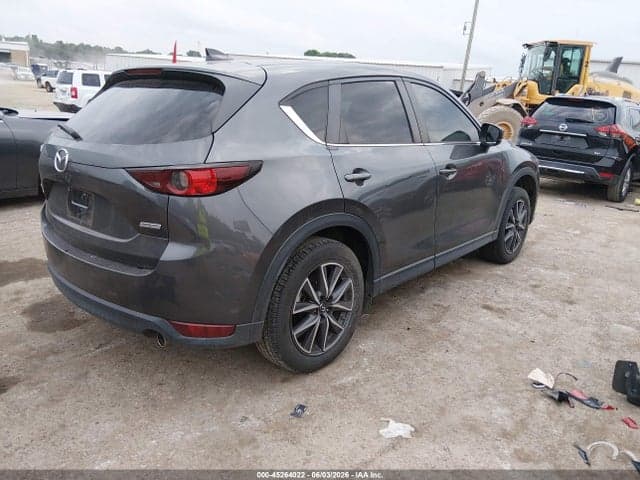 2018 MAZDA CX-5 TOURING 4