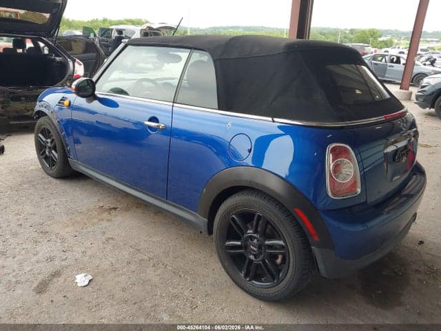 2015 MINI CONVERTIBLE COOPER 3