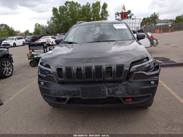 2019 JEEP CHEROKEE TRAILHAWK 4X4 13