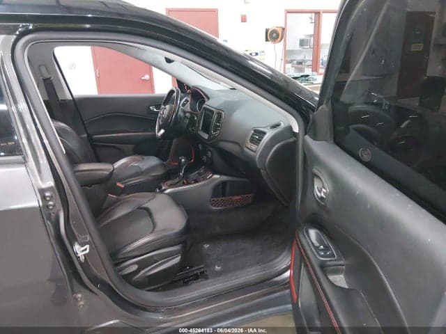 2019 JEEP COMPASS TRAILHAWK 4X4 5