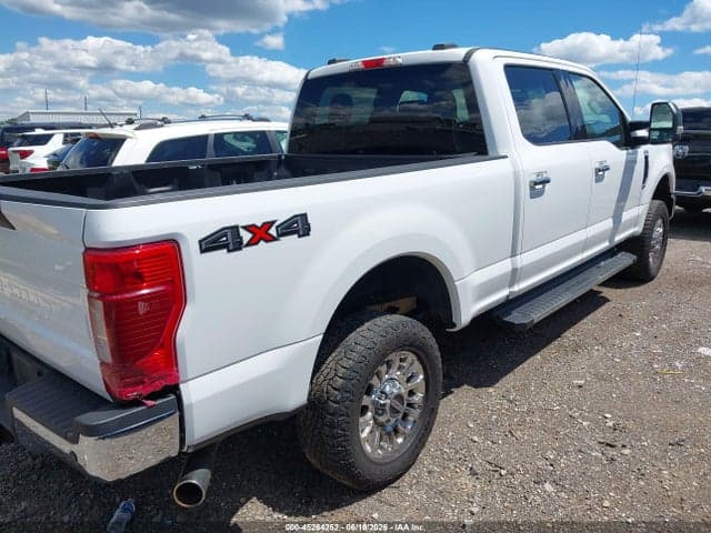 2021 FORD F-350 XLT 4