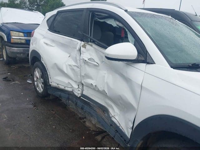 2019 HYUNDAI TUCSON VALUE 6