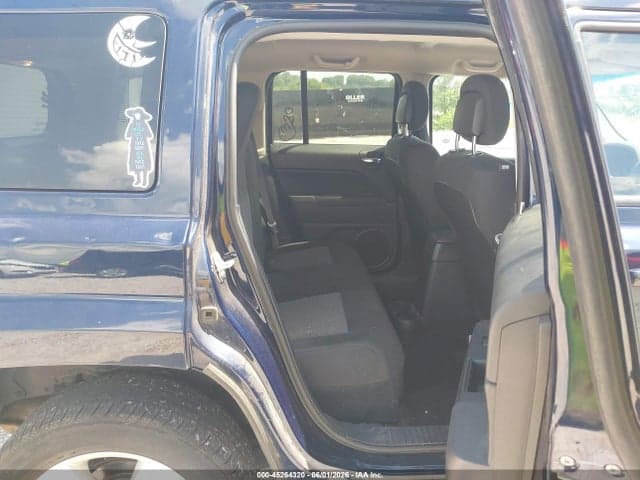 2017 JEEP PATRIOT LATITUDE 4X4 9